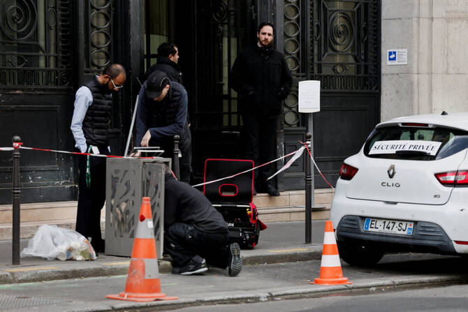 Paris'teki ABD bankaları, İran yanlısı tehdit nedeniyle güvenlik önlemlerini sıkılaştırdı ve uzaktan çalışma emri verdi